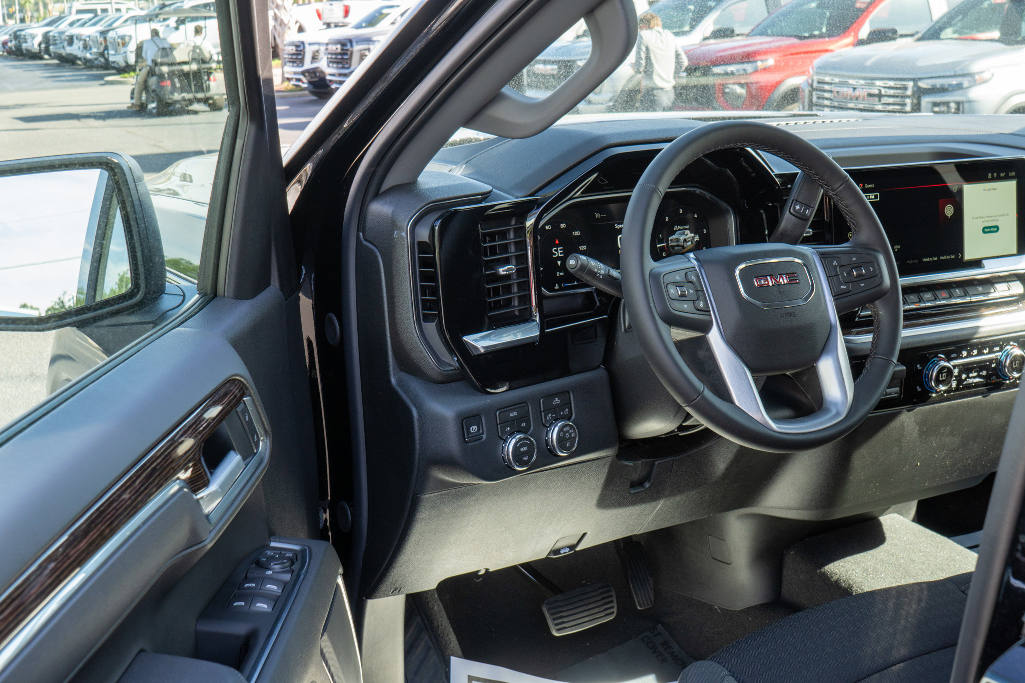 New 2026 GMC Sierra 1500 Elevation AWD/4WD image 12