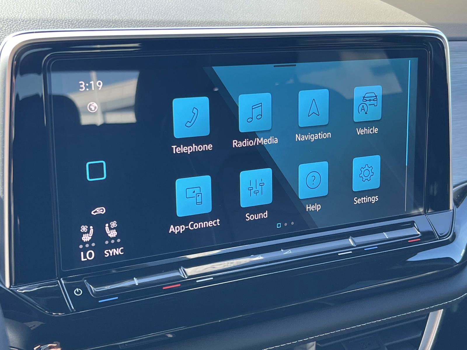 New 2026 Volkswagen Atlas Cross Sport SE image 11