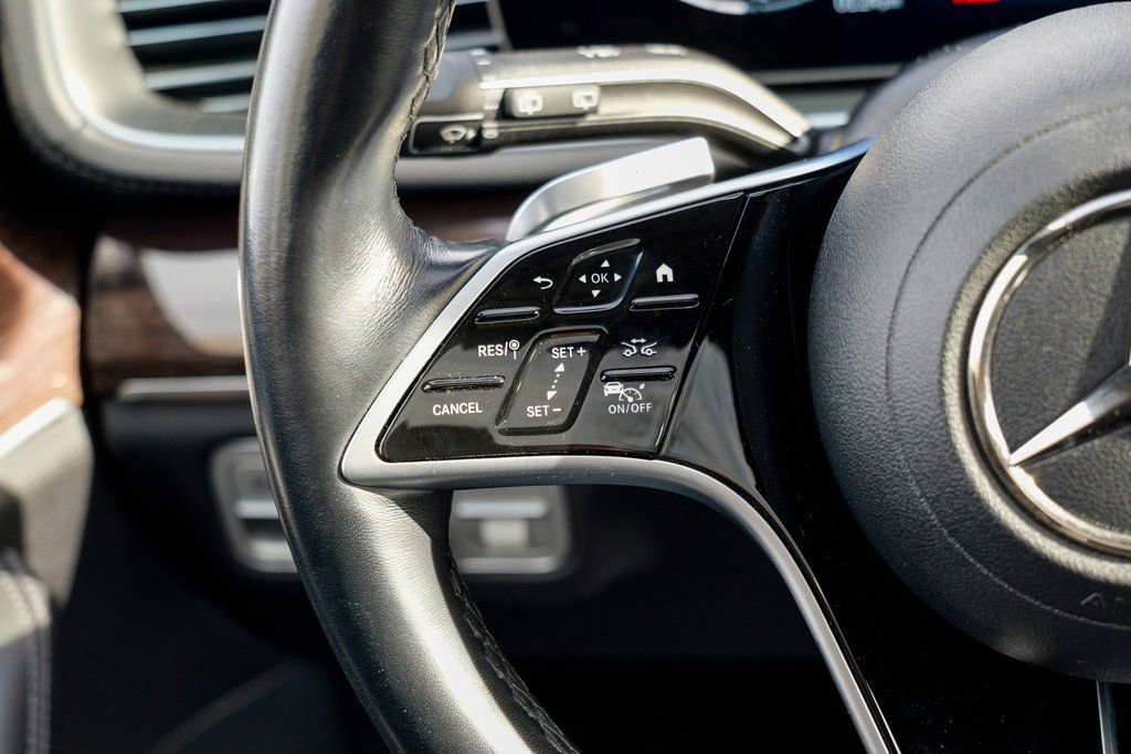 Used 2025 Mercedes-Benz GLS 450 4MATIC image 42