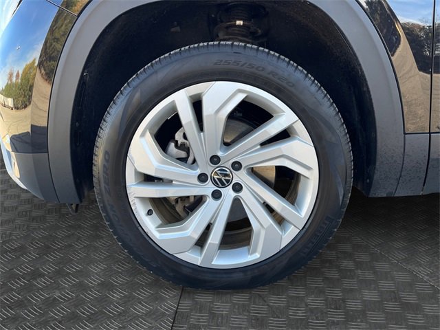 Used 2023 Volkswagen Atlas SE w/ Panoramic Sunroof Package image 14
