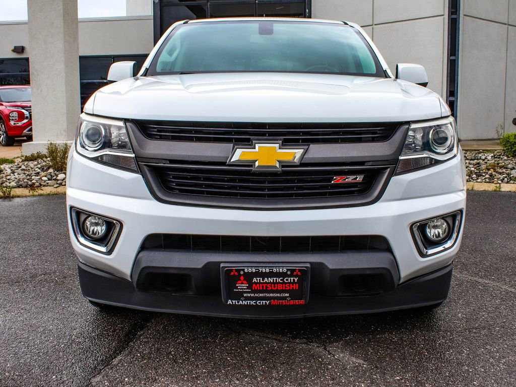 Used 2019 Chevrolet Colorado Z71 AWD/4WD image 2