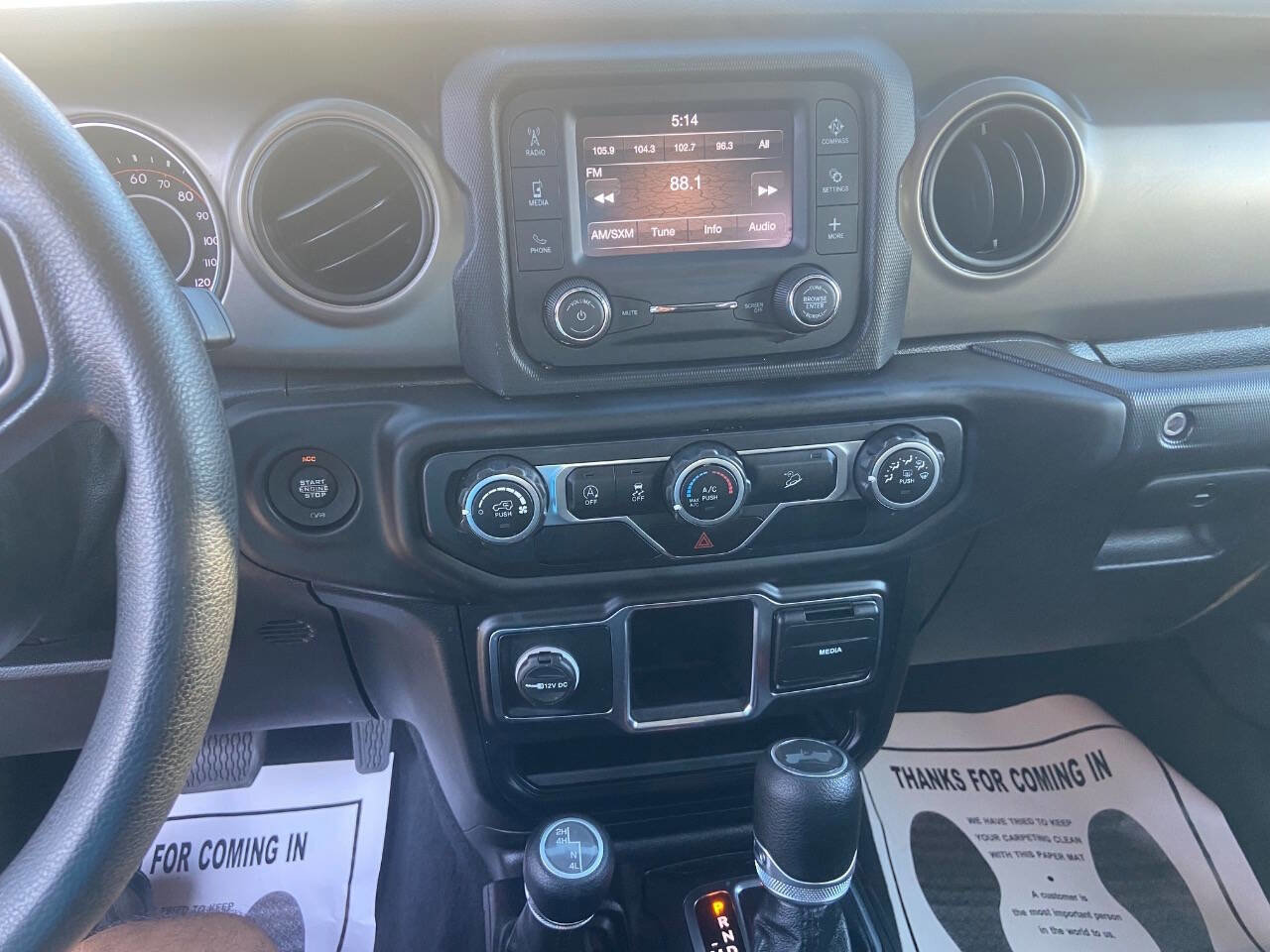 Used 2020 Jeep Wrangler Unlimited Sport image 15