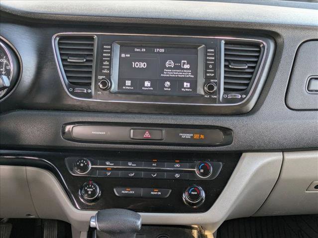 Used 2019 Kia Sedona LX image 14