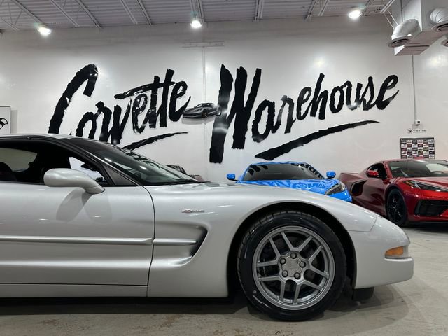 Used 2001 Chevrolet Corvette Z06 w/ Memory Pkg image 5