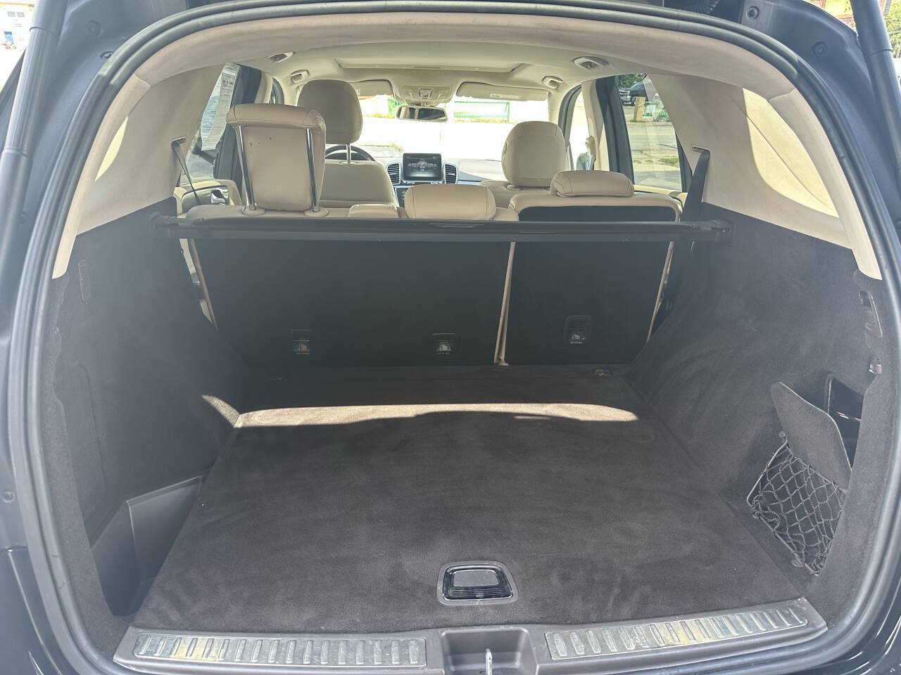 Used 2016 Mercedes-Benz GLE 350 4MATIC w/ Premium Package image 13