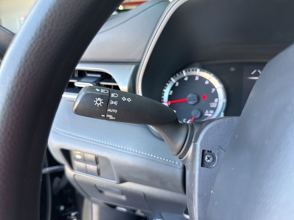 Used 2022 Toyota Highlander L image 30