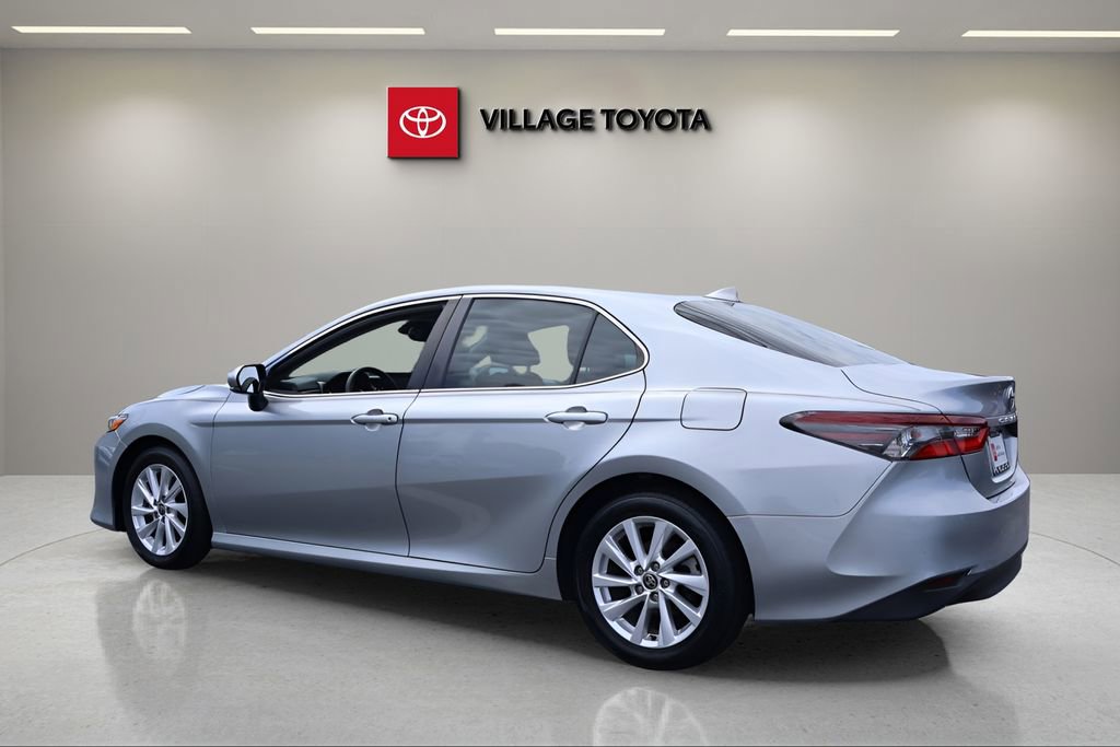 Certified 2023 Toyota Camry LE w/ Convenience Package image 4
