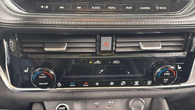 Certified 2021 Nissan Rogue Platinum image 27