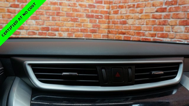 Used 2024 Nissan Murano SL image 16