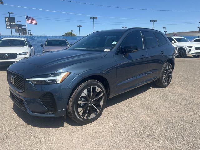 Used 2026 Volvo XC60 B5 Plus w/ Climate Package AWD/4WD image 8