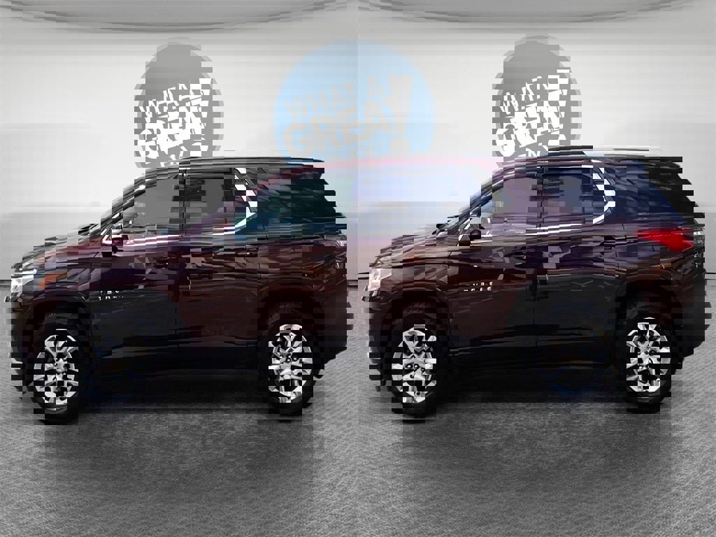 Used 2018 Chevrolet Traverse LT w/ LPO, Floor Liner Package