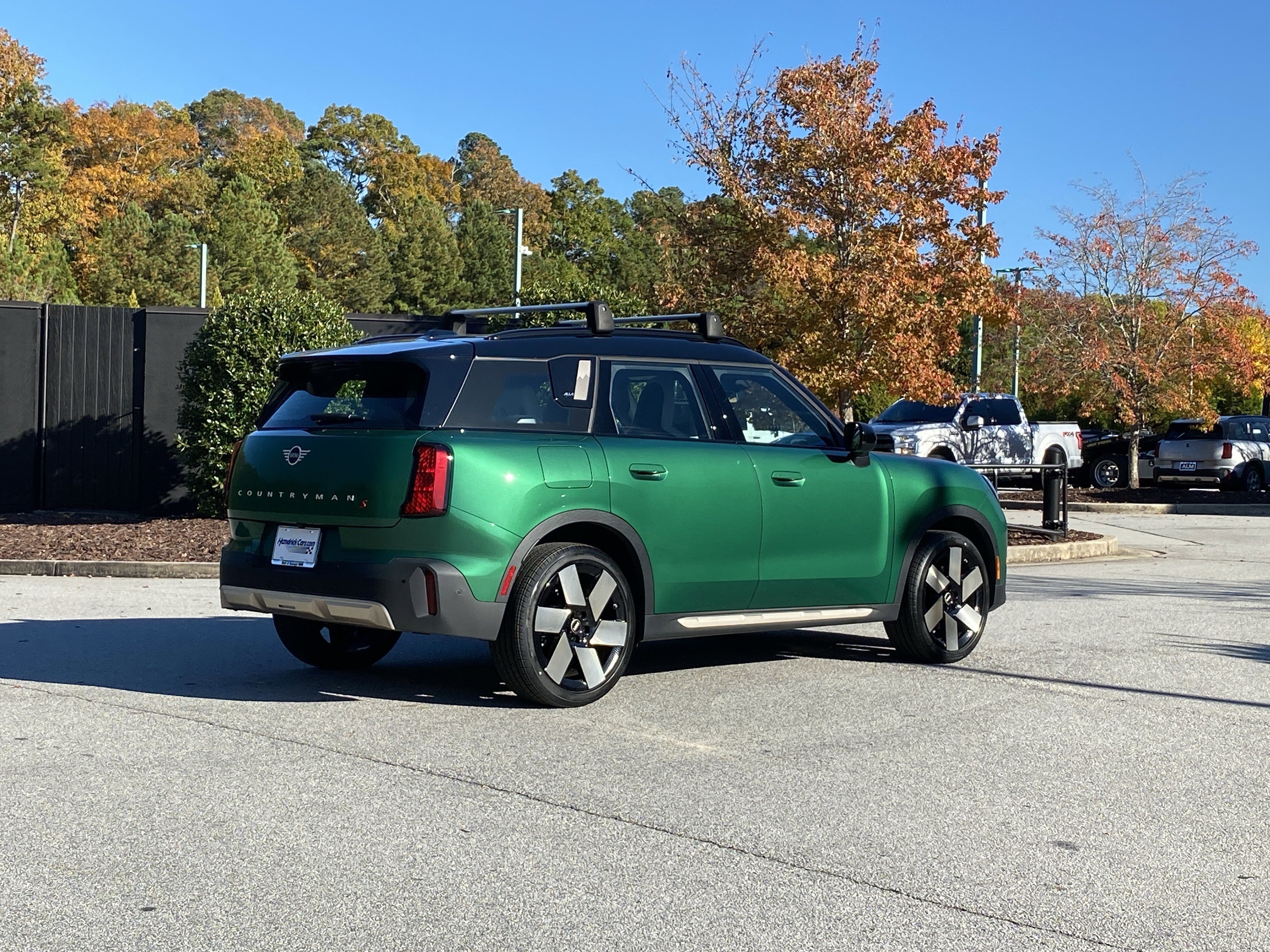 Certified 2025 MINI Cooper Countryman S image 3