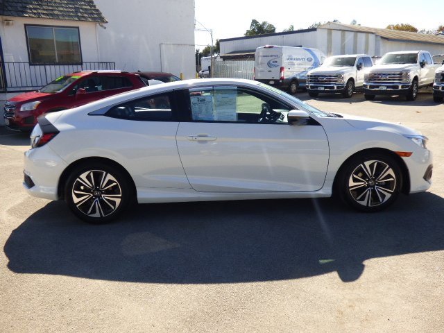 Used 2017 Honda Civic EX-L image 5