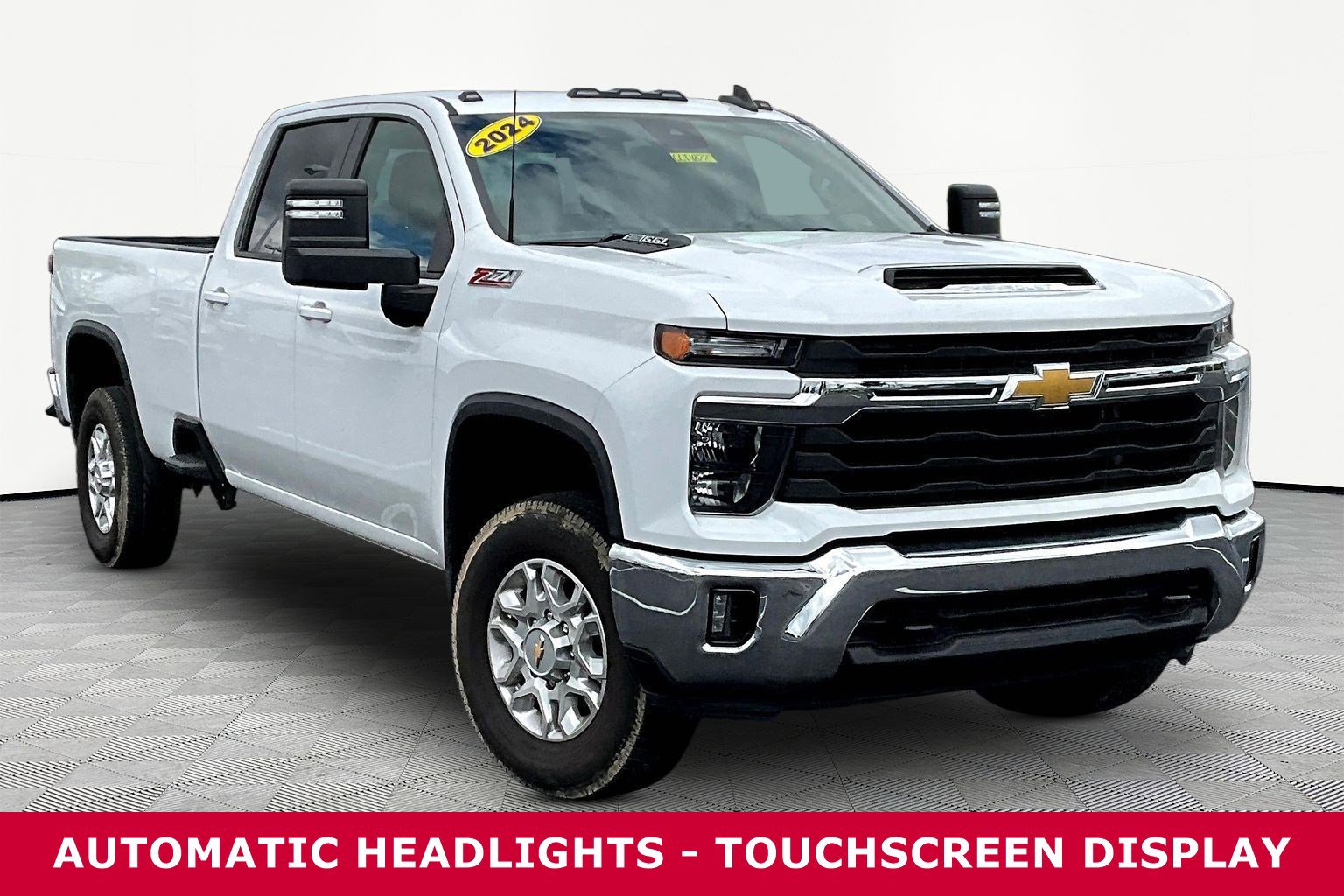 Used 2024 Chevrolet Silverado 3500 LT w/ All Star Edition AWD/4WD image 3
