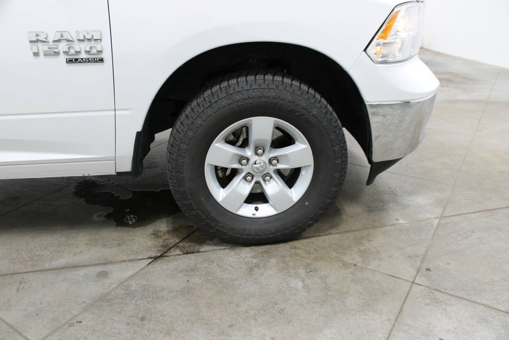 Used 2024 RAM 1500 Classic SLT AWD/4WD image 35