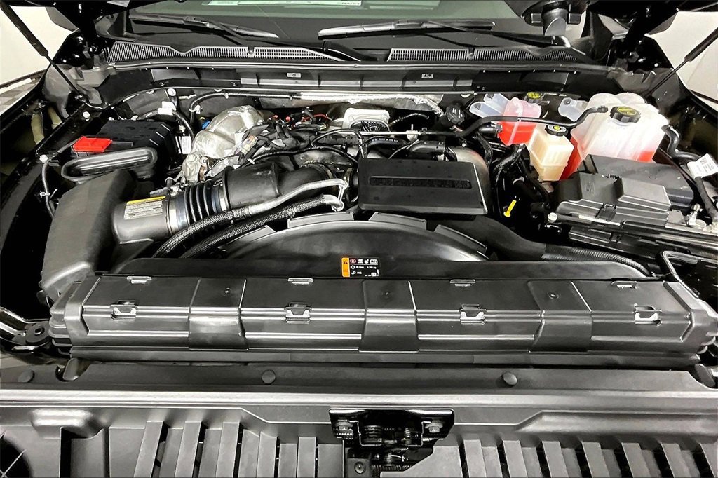 New 2026 GMC Sierra 2500 AT4 image 2