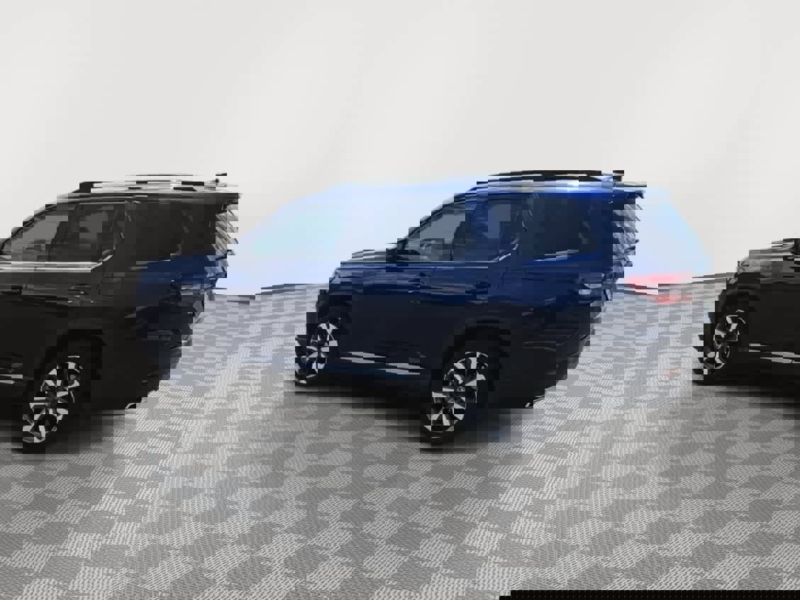 Certified 2024 Honda Pilot Touring image 6