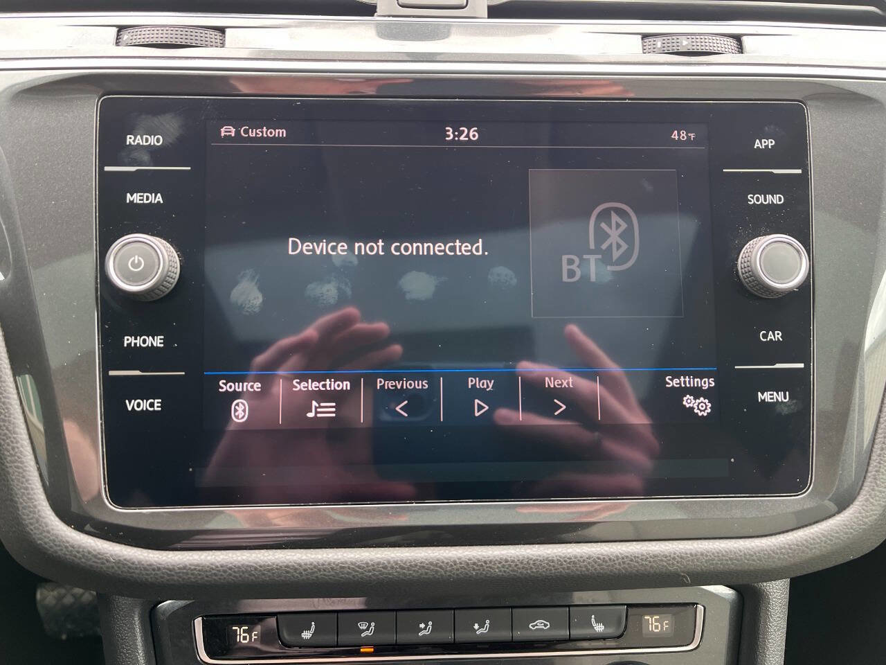 Used 2019 Volkswagen Tiguan SE w/ Panoramic Sunroof Package image 15