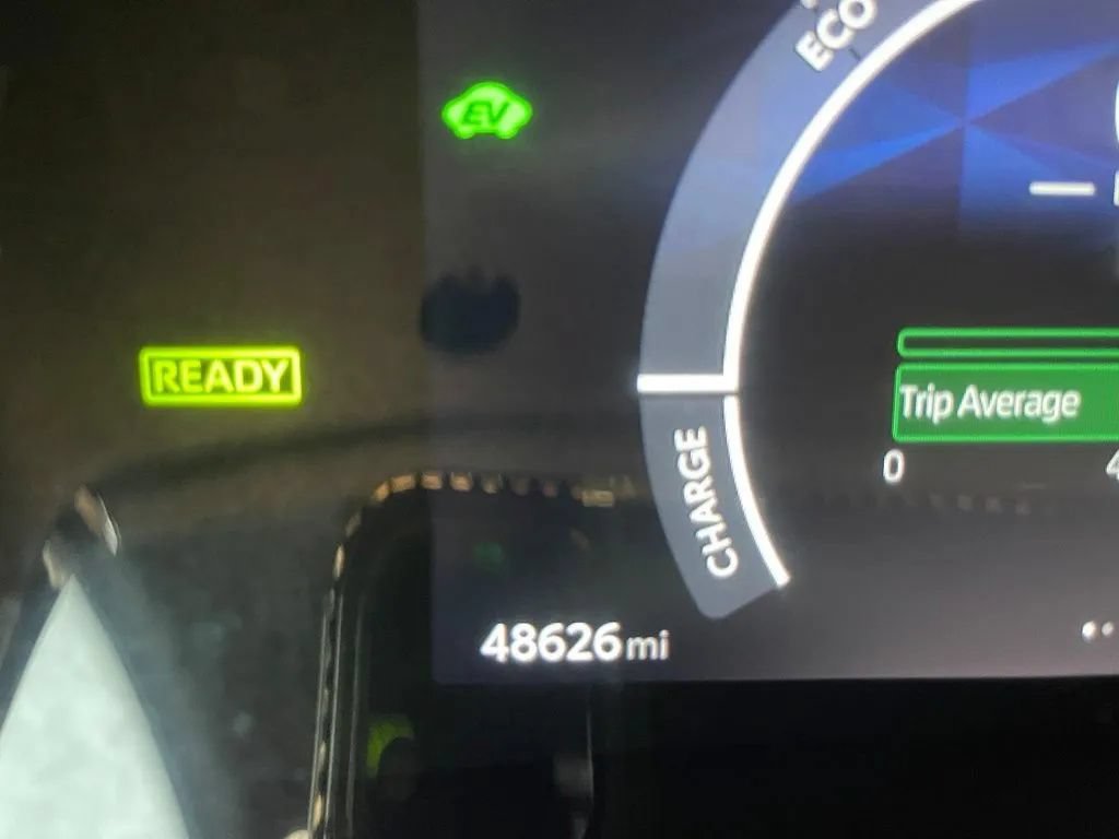 Used 2025 Toyota Camry SE FWD image 27