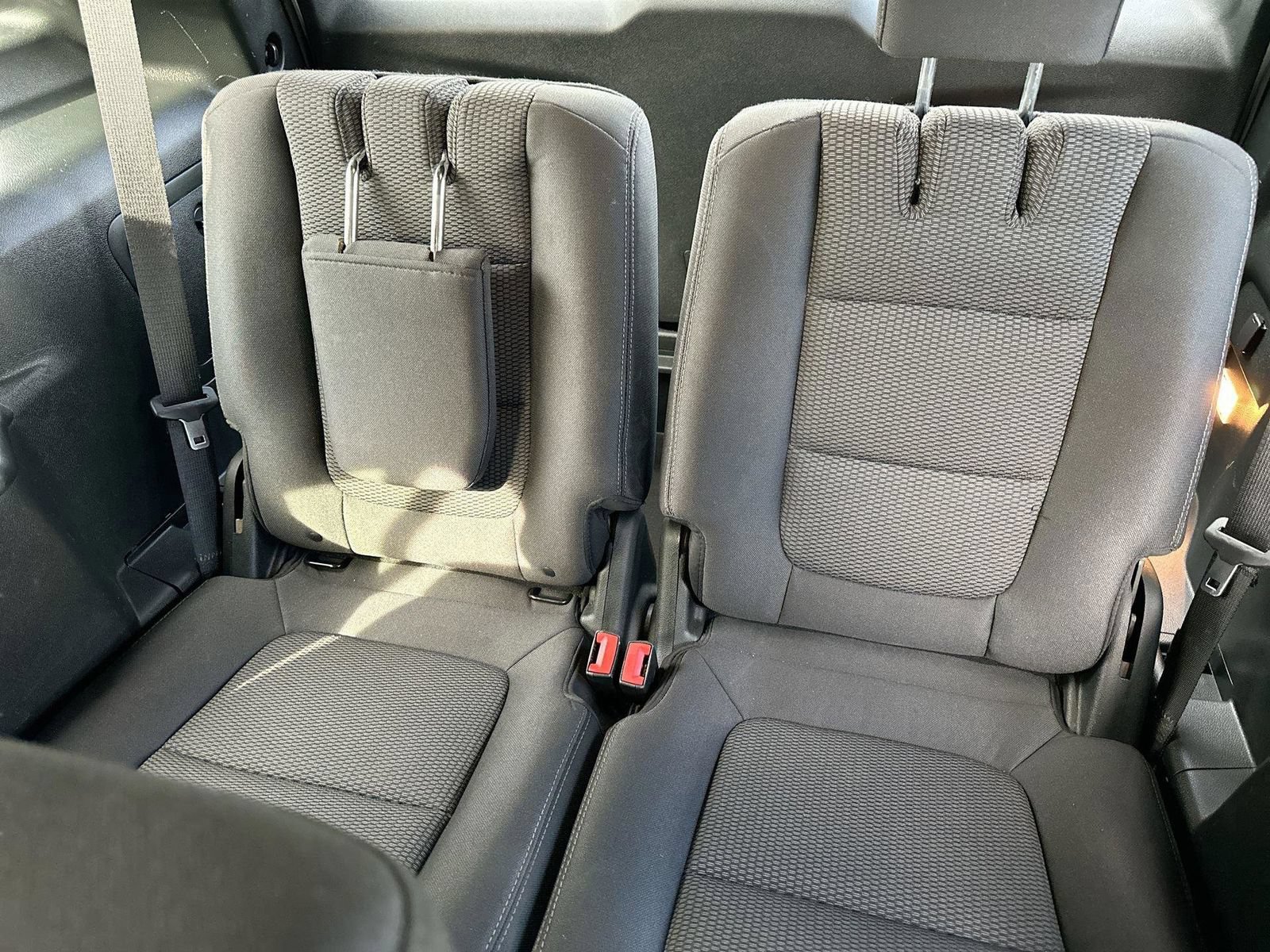 Used 2019 Ford Explorer XLT w/ Equipment Group 201A FWD image 16