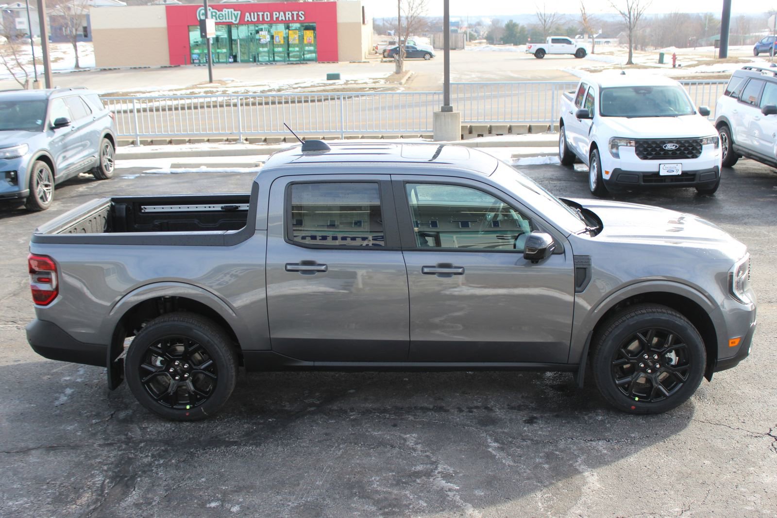 New 2026 Ford Maverick Lariat w/ Black Appearance Package image 8