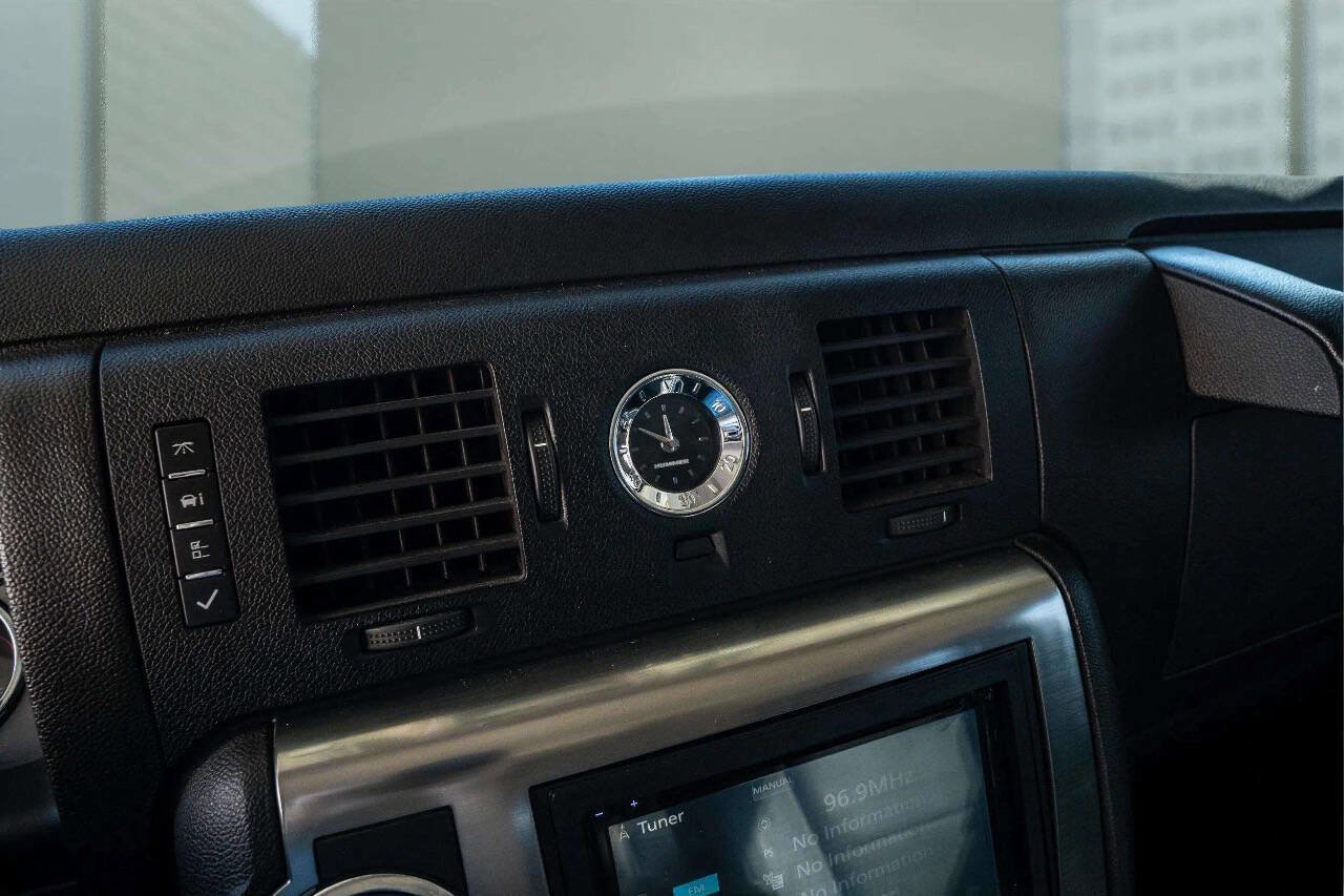 Used 2008 HUMMER H2 image 16