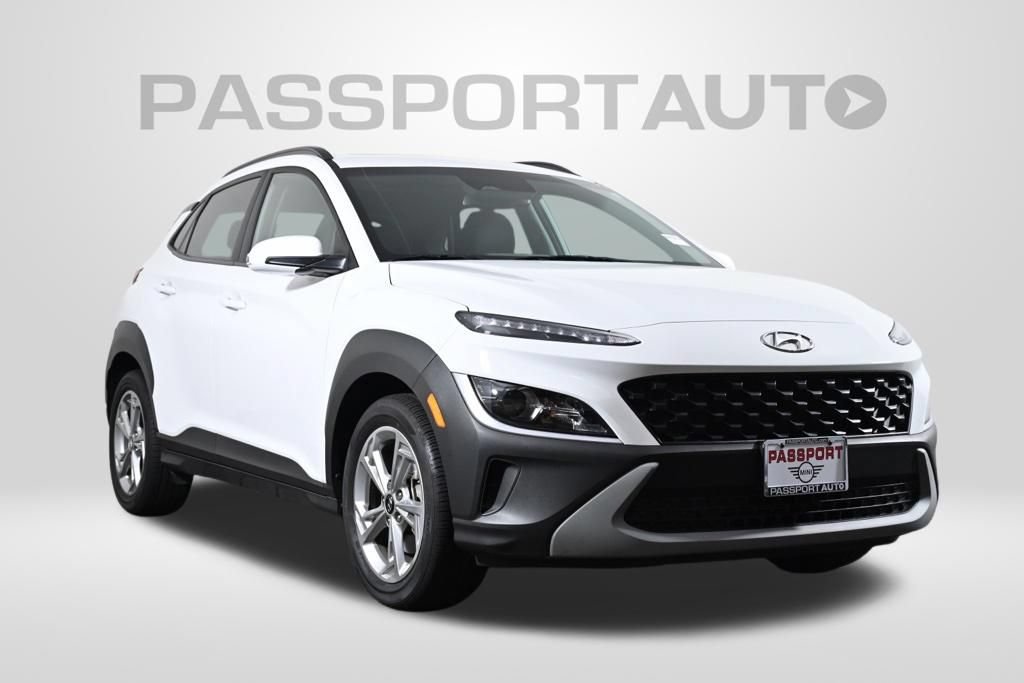 Used 2023 Hyundai Kona SEL w/ Convenience Package AWD/4WD image 3