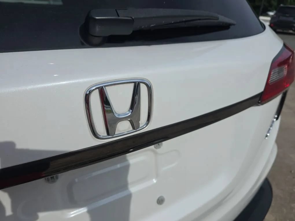 Used 2021 Honda HR-V Sport image 10