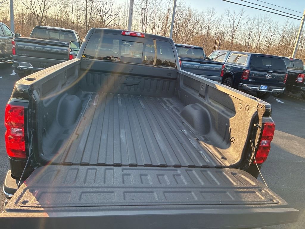 Used 2018 Chevrolet Silverado 2500 LTZ w/ LTZ Plus Package image 29