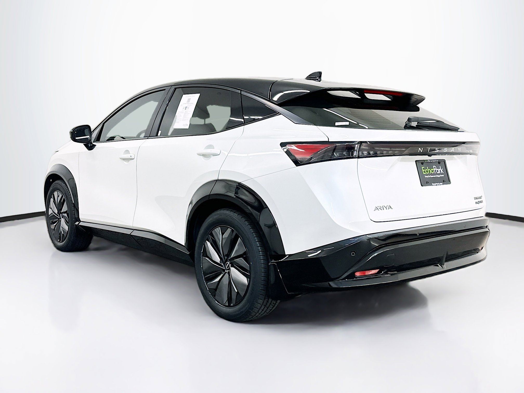 Used 2024 Nissan Ariya AWD image 5