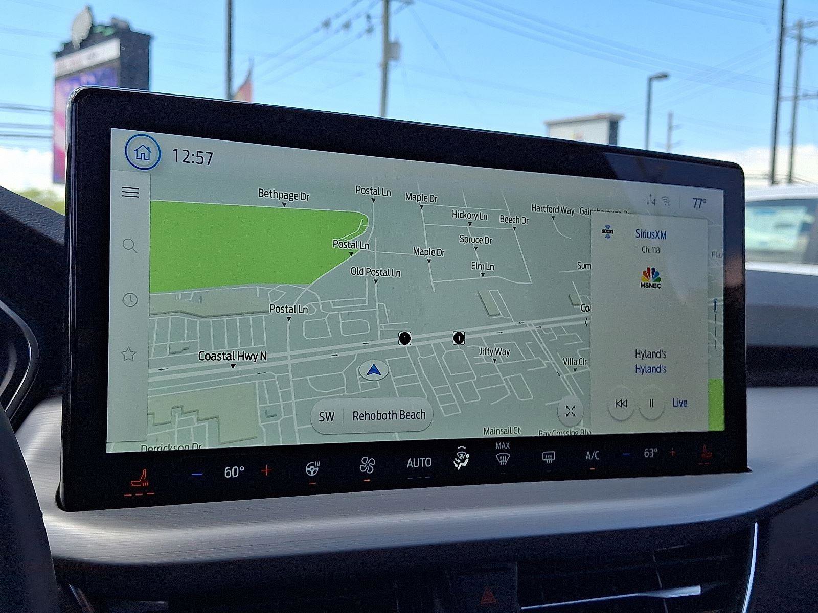 New 2024 Ford Escape SE w/ PHEV Premium Package image 12