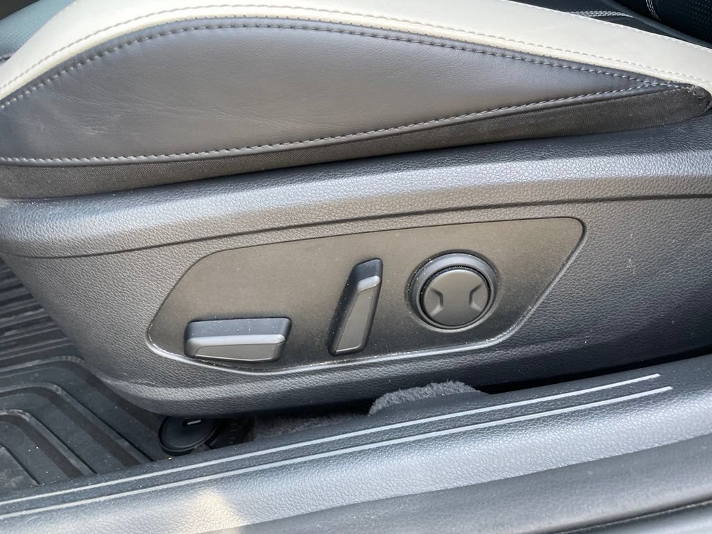 Certified 2025 Kia K5 GT-Line FWD image 10