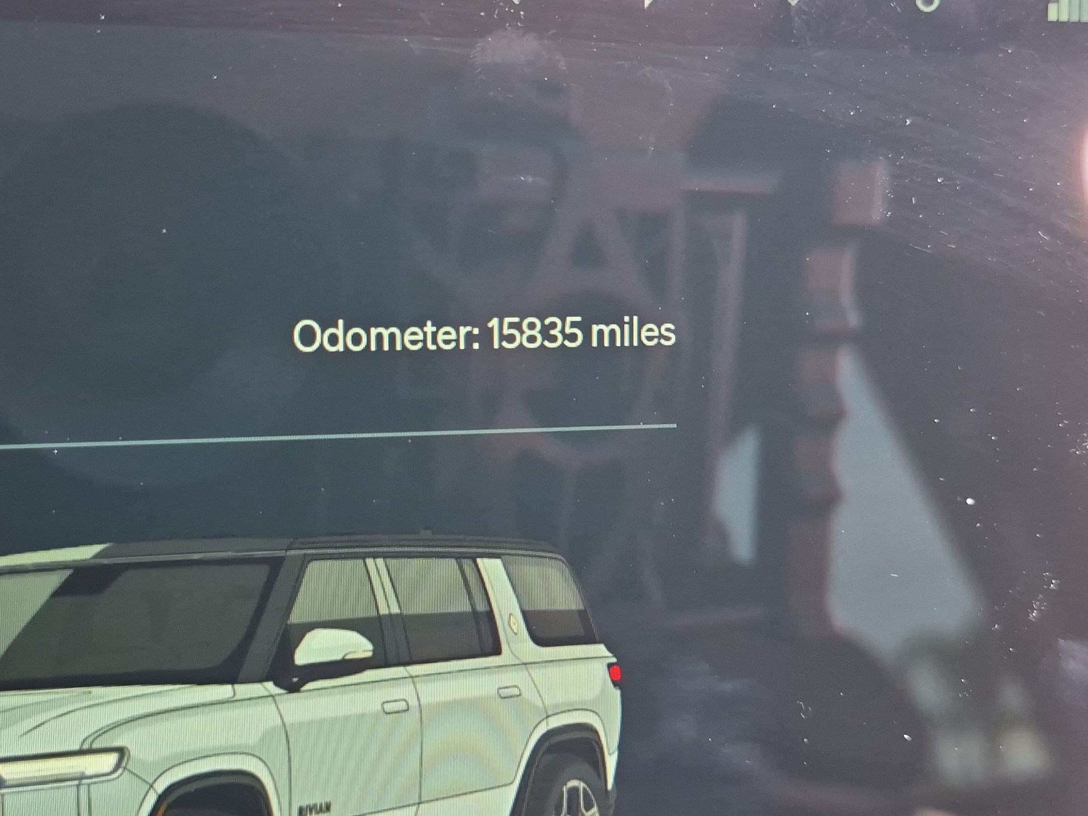Used 2025 Rivian R1S Adventure Dual AWD/4WD image 22
