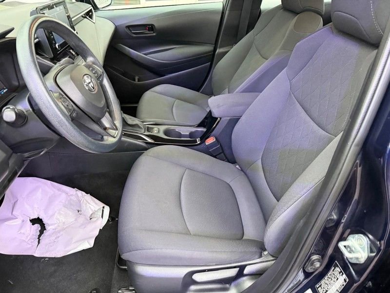 Used 2022 Toyota Corolla LE image 16
