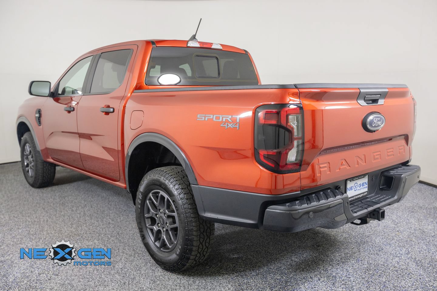 Used 2024 Ford Ranger XLT w/ Equipment Group 301A High AWD/4WD image 6