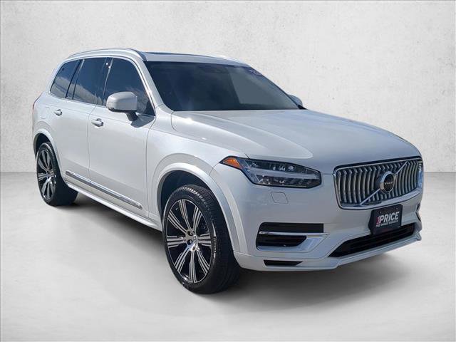Used 2022 Volvo XC90 T8 Inscription w/ Advanced Package image 3
