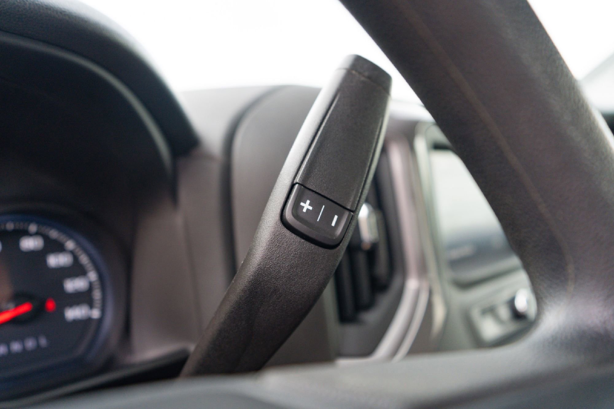 Used 2022 Chevrolet Silverado 1500 Custom image 14