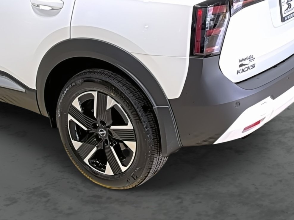 New 2026 Nissan Kicks SV w/ Cold Weather Package AWD/4WD image 11