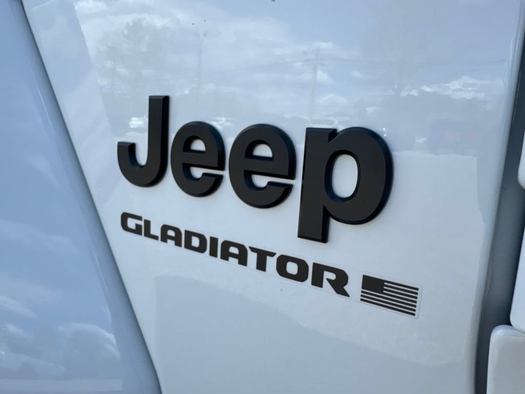 New 2026 Jeep Gladiator Sport AWD/4WD image 22