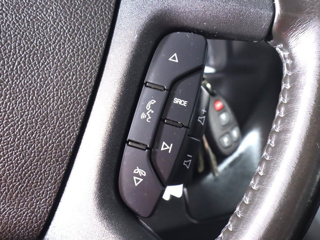 Used 2022 Chevrolet Express 3500 w/ Driver Convenience Package RWD image 13