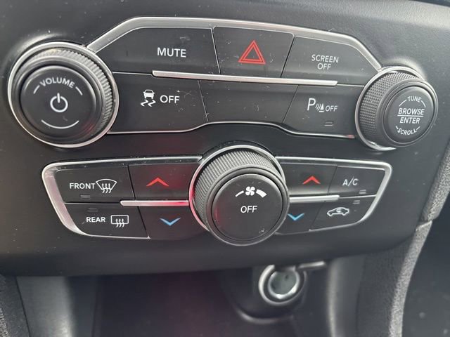 Used 2023 Dodge Charger SXT image 19