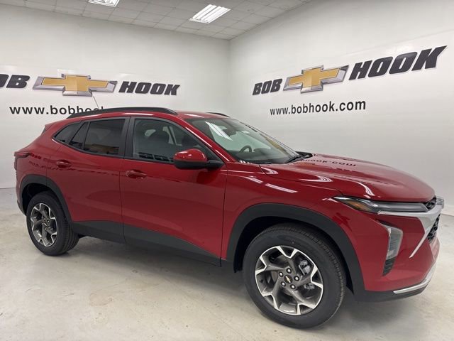 New 2026 Chevrolet Trax LT image 3