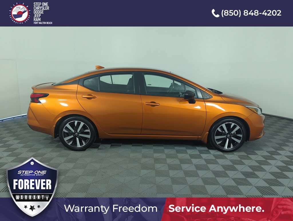 Used 2021 Nissan Versa SR FWD image 7