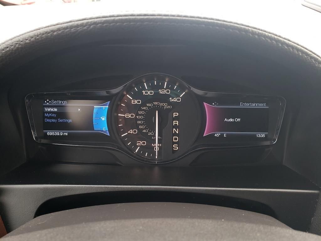 Used 2014 Lincoln MKX FWD w/ Walnut Swirl Wood Package image 21