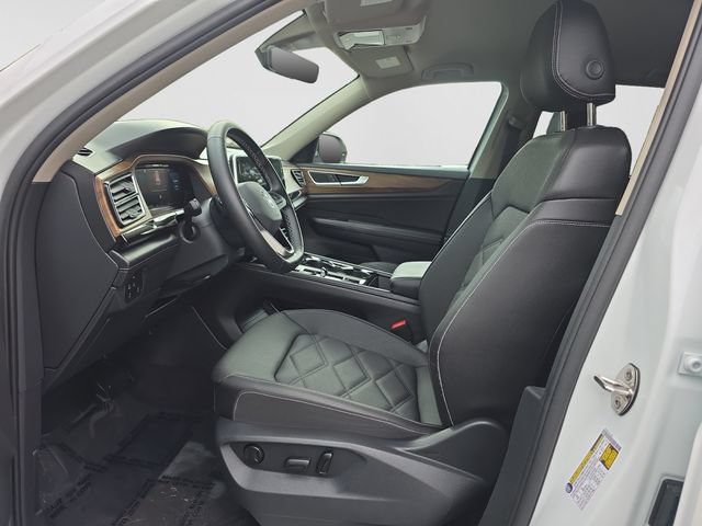 Used 2026 Volkswagen Atlas SE AWD/4WD image 11