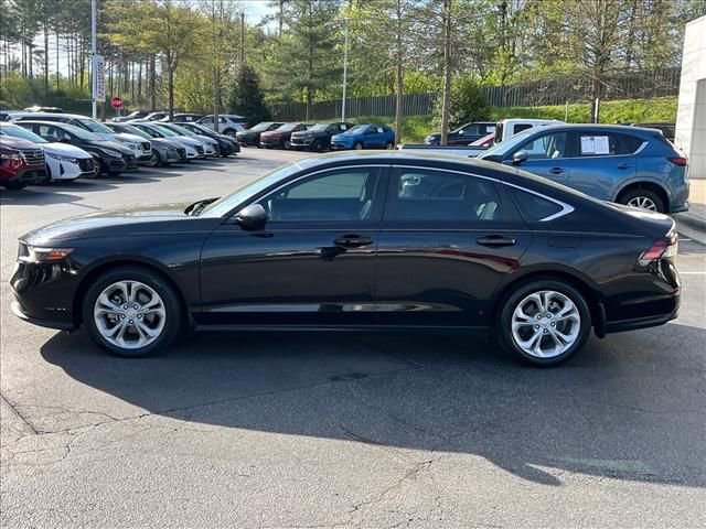 Used 2023 Honda Accord LX image 4