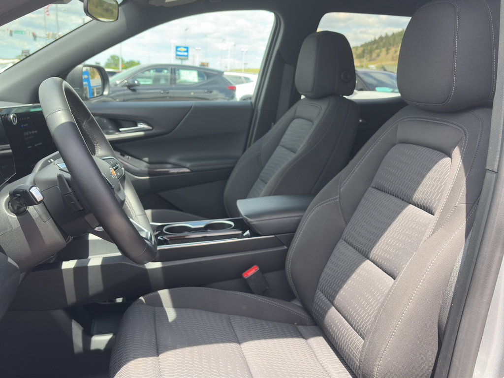 Certified 2025 Chevrolet Equinox LT AWD/4WD image 15