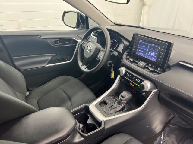 Used 2019 Toyota RAV4 LE w/ Carpet Mat Package AWD/4WD image 22