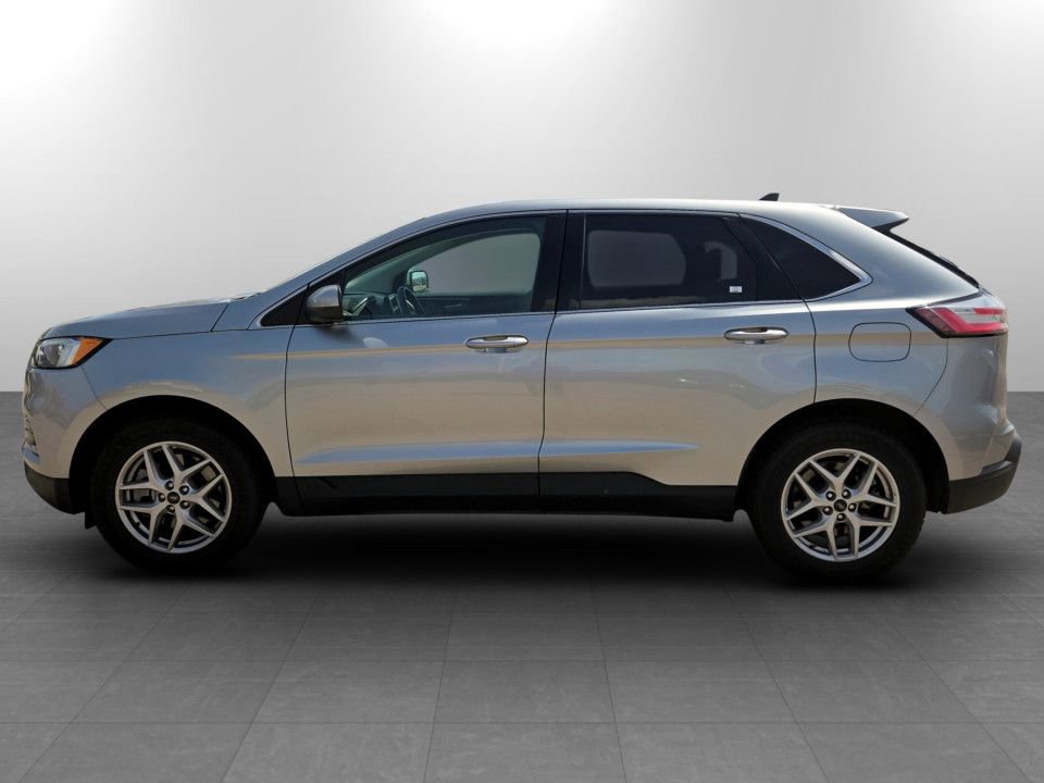 Used 2024 Ford Edge SEL AWD/4WD image 10