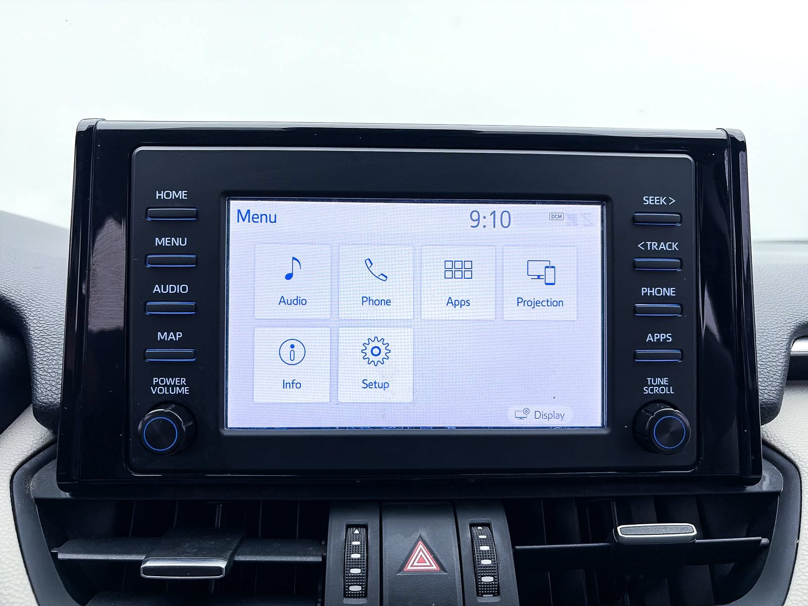 Used 2019 Toyota RAV4 XLE Premium w/ Carpet Mat Package FWD image 21
